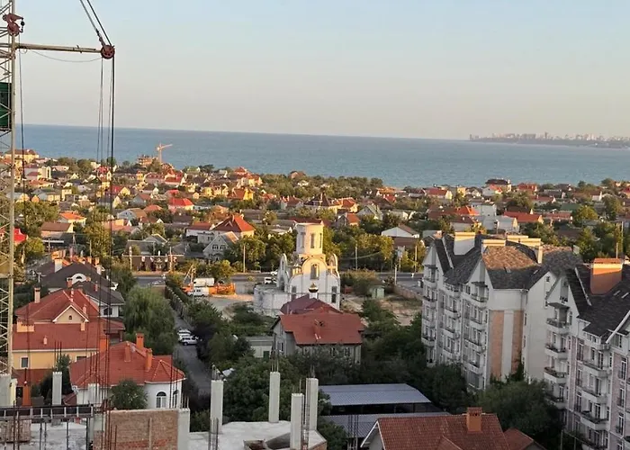 апартаменты-студия с видом на море жк Kadorr 10 жемчужина